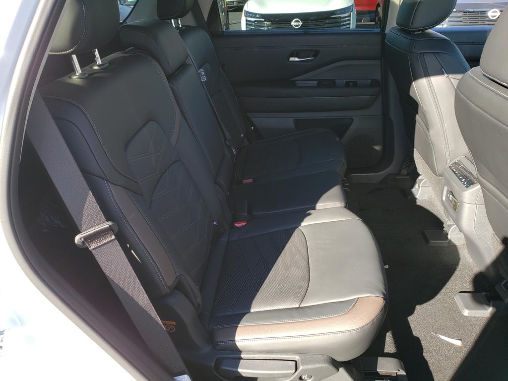 new 2025 Nissan Pathfinder car, priced at $45,473