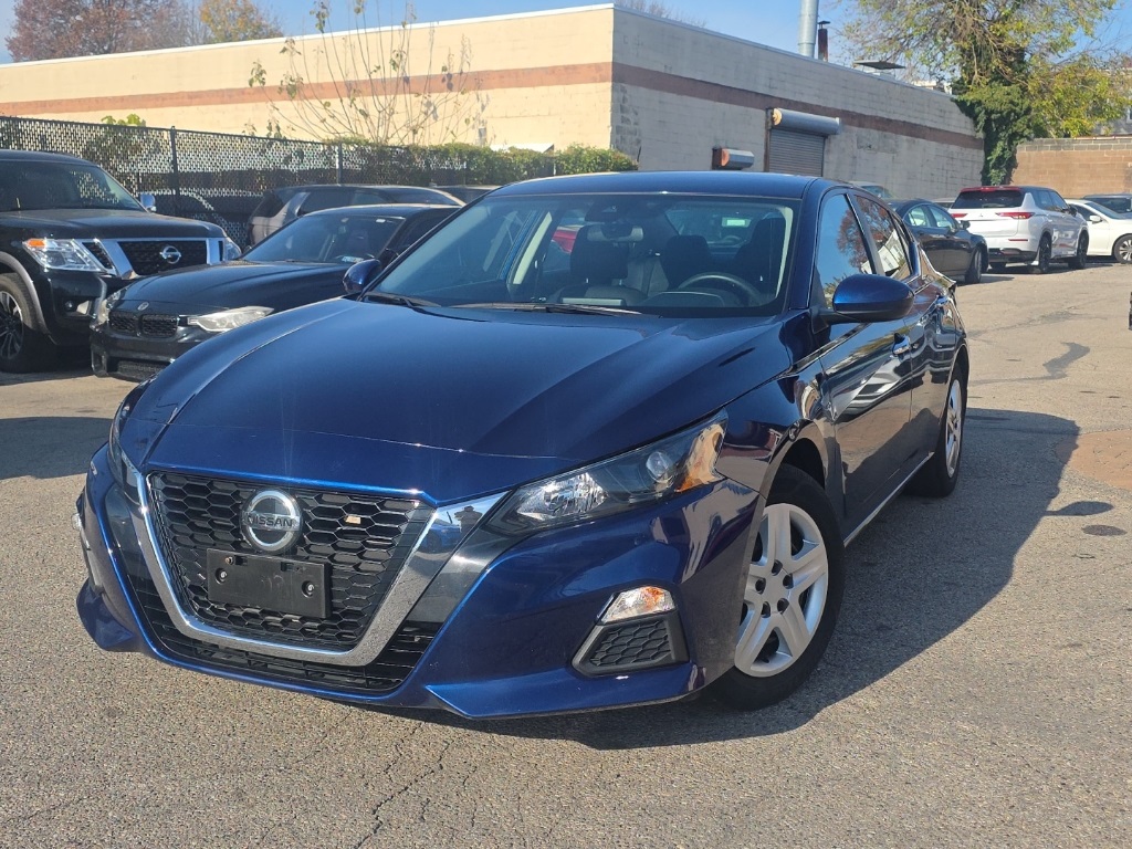 used 2022 Nissan Altima car, priced at $14,895