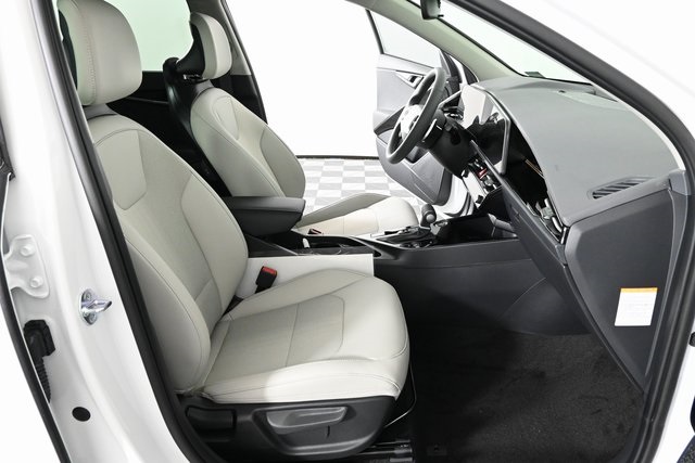 new 2025 Kia Niro car, priced at $31,762