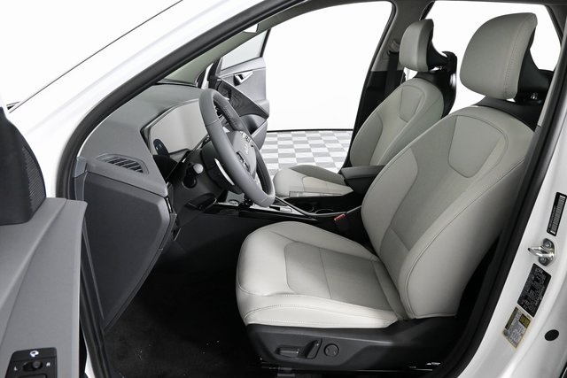 new 2025 Kia Niro car, priced at $31,762