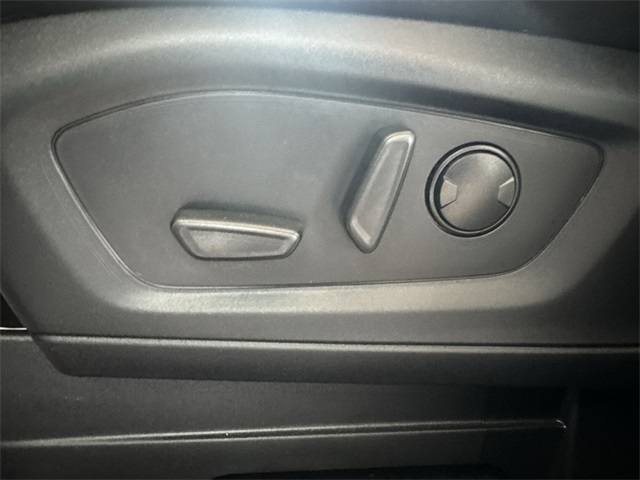used 2022 Ford Explorer car, priced at $29,999