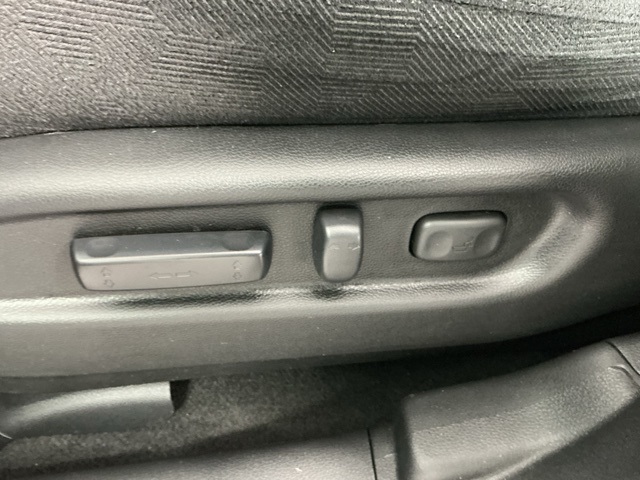used 2022 Honda Pilot car, priced at $27,996
