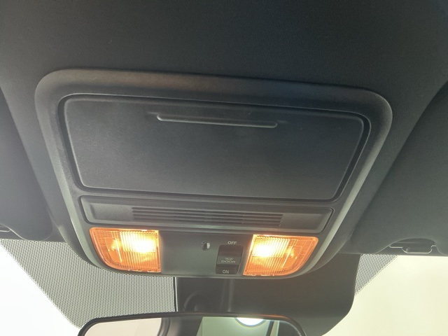 used 2022 Honda Pilot car, priced at $27,996
