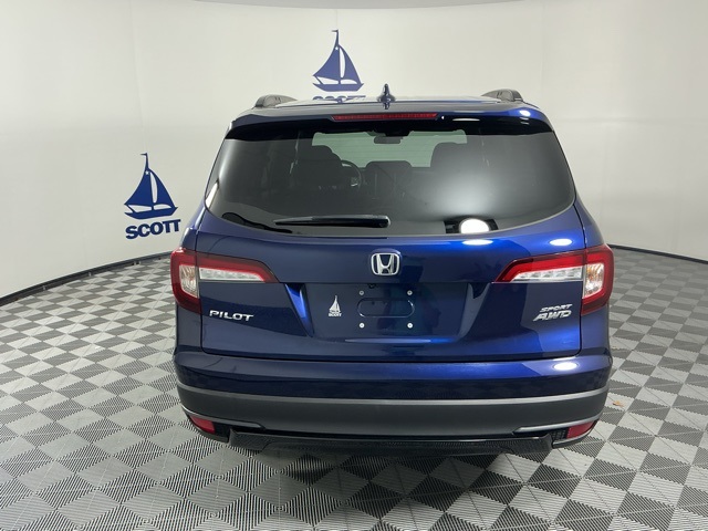 used 2022 Honda Pilot car, priced at $27,996