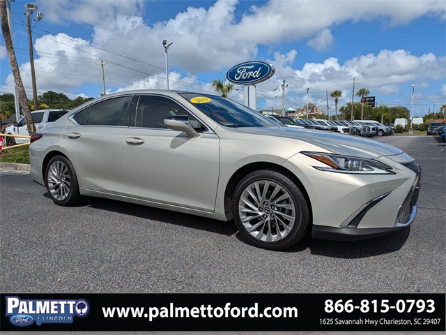 used 2019 Lexus ES car, priced at $26,379