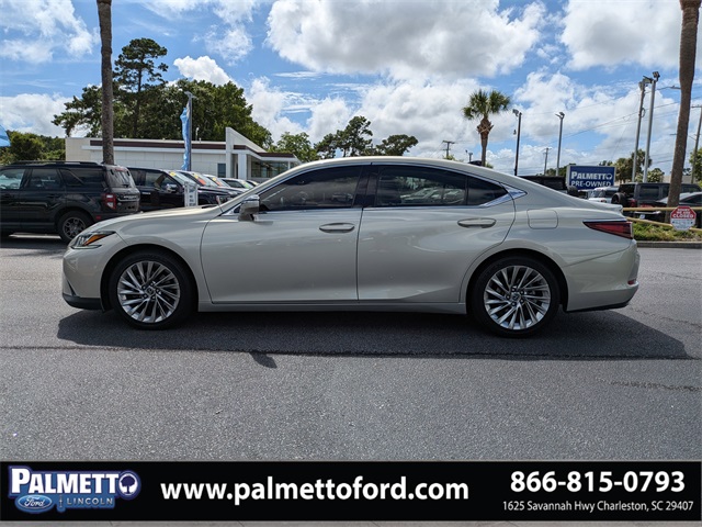 used 2019 Lexus ES car, priced at $26,379