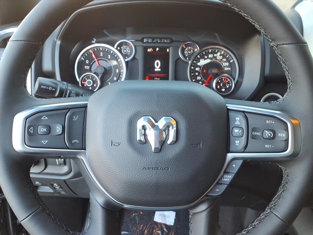 new 2025 Ram 1500 car, priced at $58,095