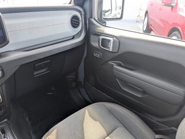 used 2024 Jeep Gladiator car, priced at $35,609