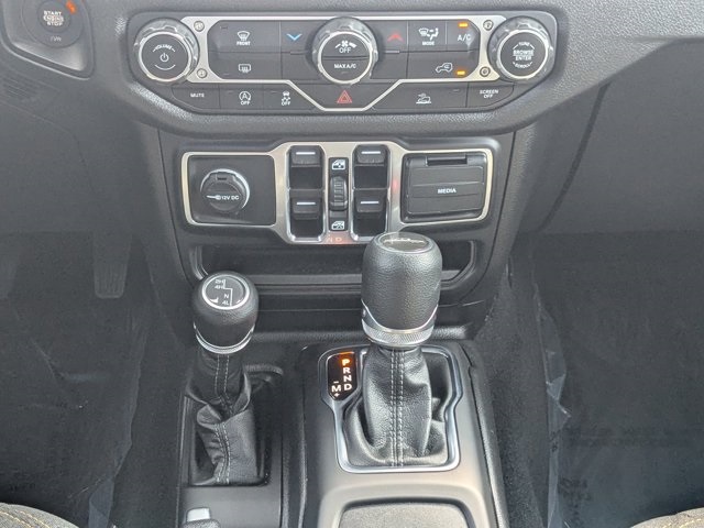 used 2024 Jeep Gladiator car, priced at $35,609
