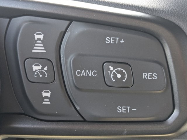used 2024 Jeep Gladiator car, priced at $35,609