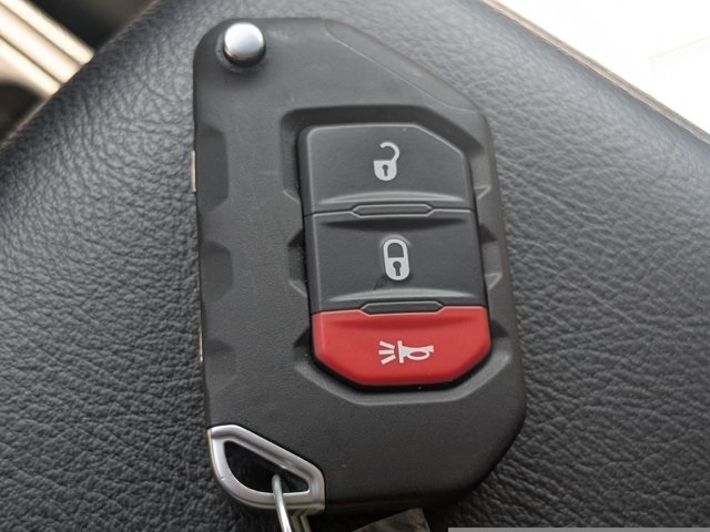 used 2024 Jeep Gladiator car, priced at $35,609