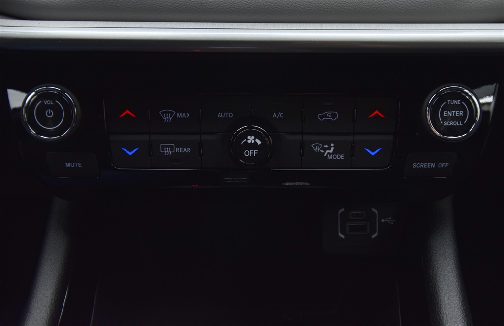 new 2025 Jeep Compass car, priced at $39,605
