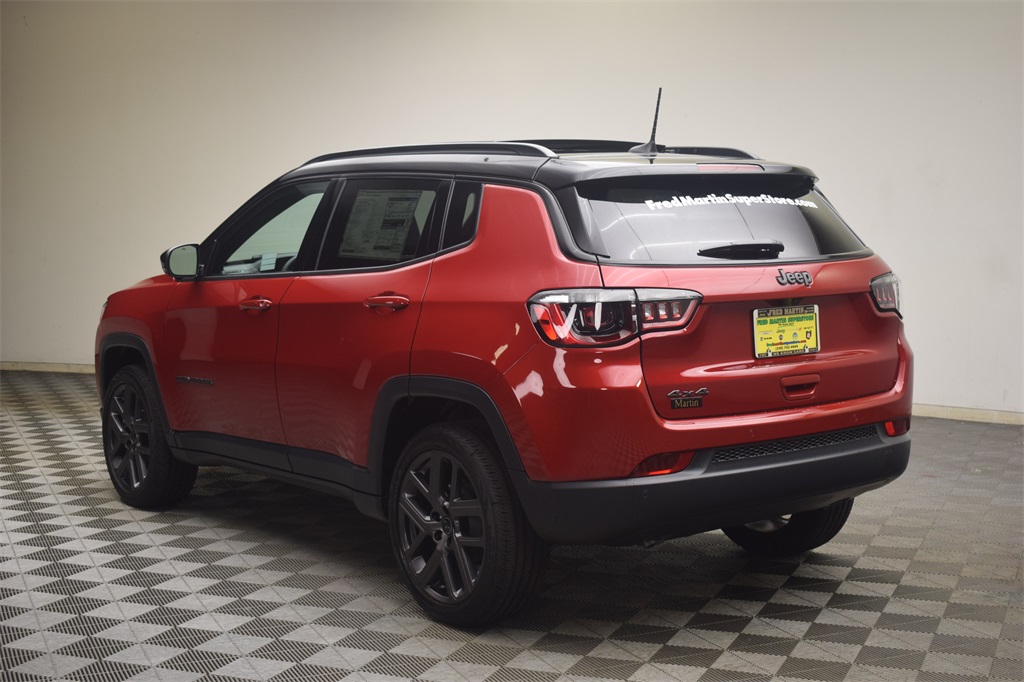 new 2025 Jeep Compass car, priced at $39,605