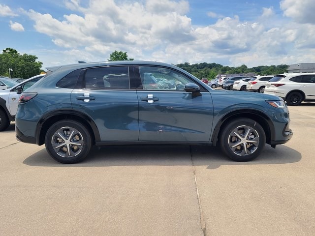 new 2025 Honda HR-V car, priced at $31,455