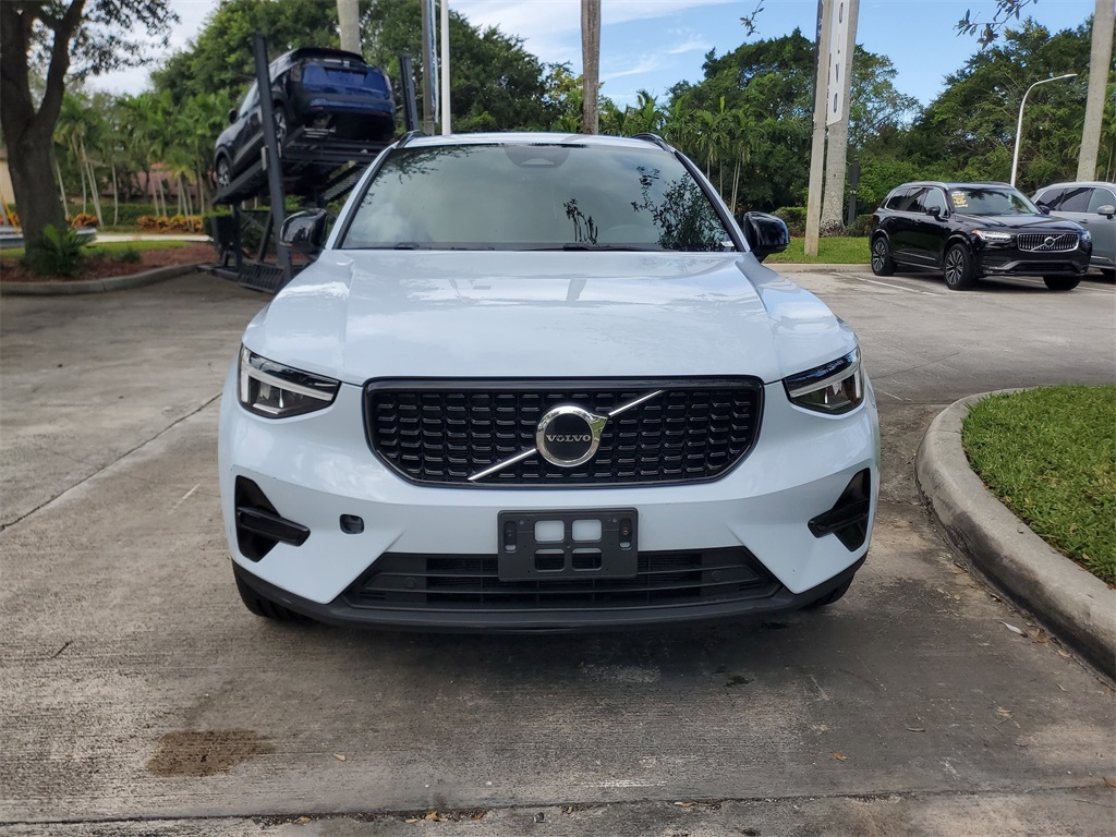 used 2024 Volvo XC40 car, priced at $29,985