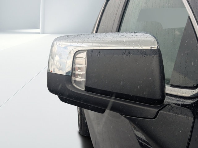 used 2024 GMC Sierra 1500 car, priced at $40,327