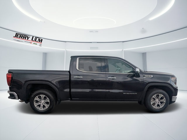 used 2024 GMC Sierra 1500 car, priced at $40,327