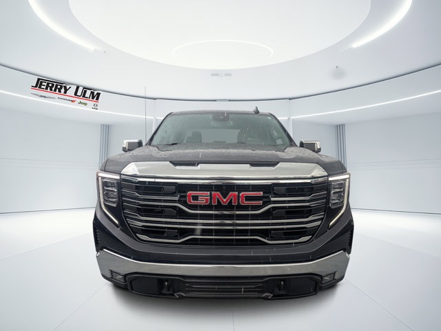 used 2024 GMC Sierra 1500 car, priced at $40,327