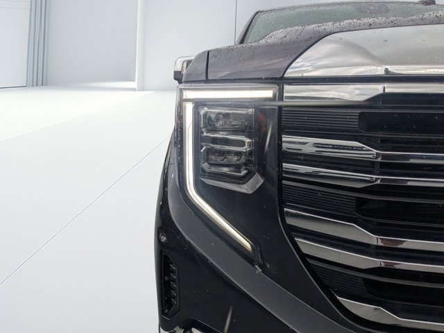 used 2024 GMC Sierra 1500 car, priced at $40,327