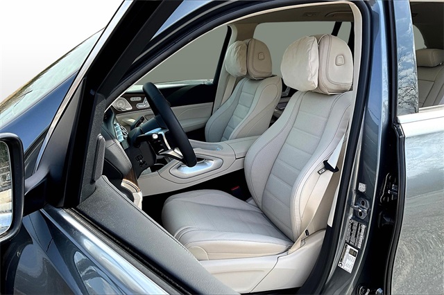 new 2025 Mercedes-Benz GLS car, priced at $100,715