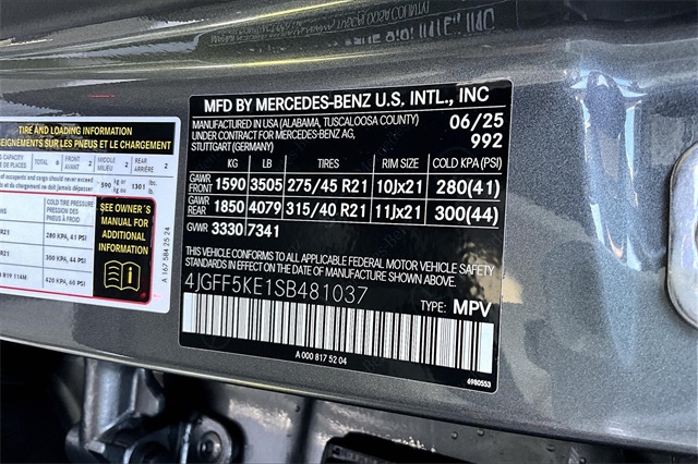 new 2025 Mercedes-Benz GLS car, priced at $100,715