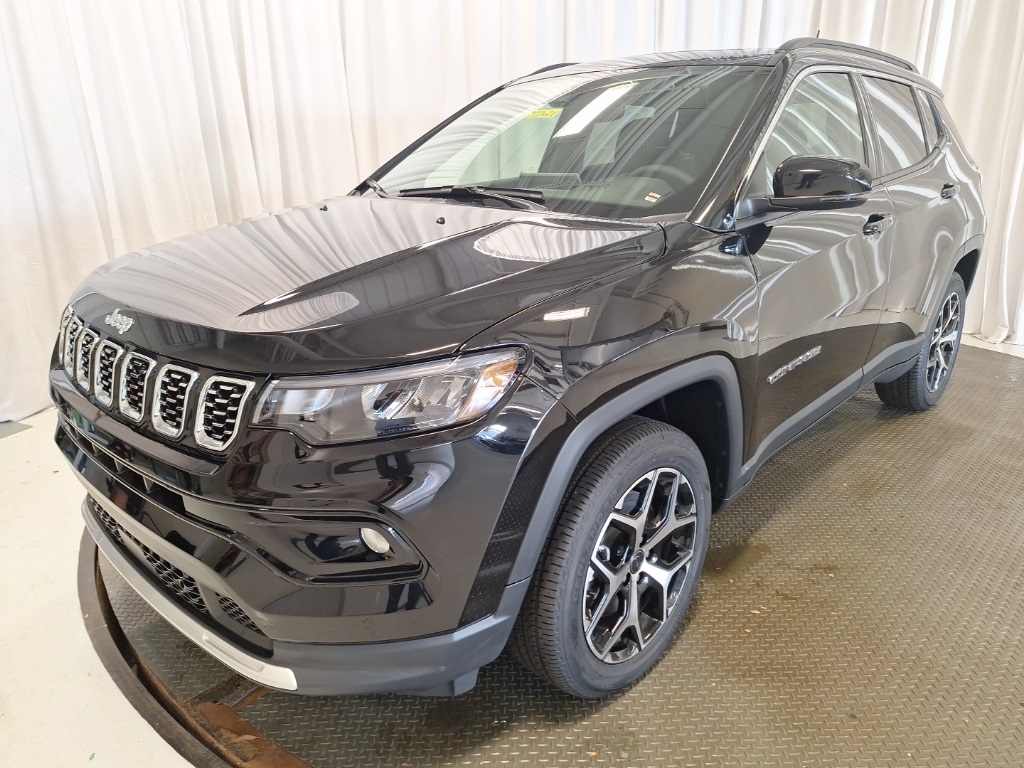 new 2025 Jeep Compass car, priced at $33,999