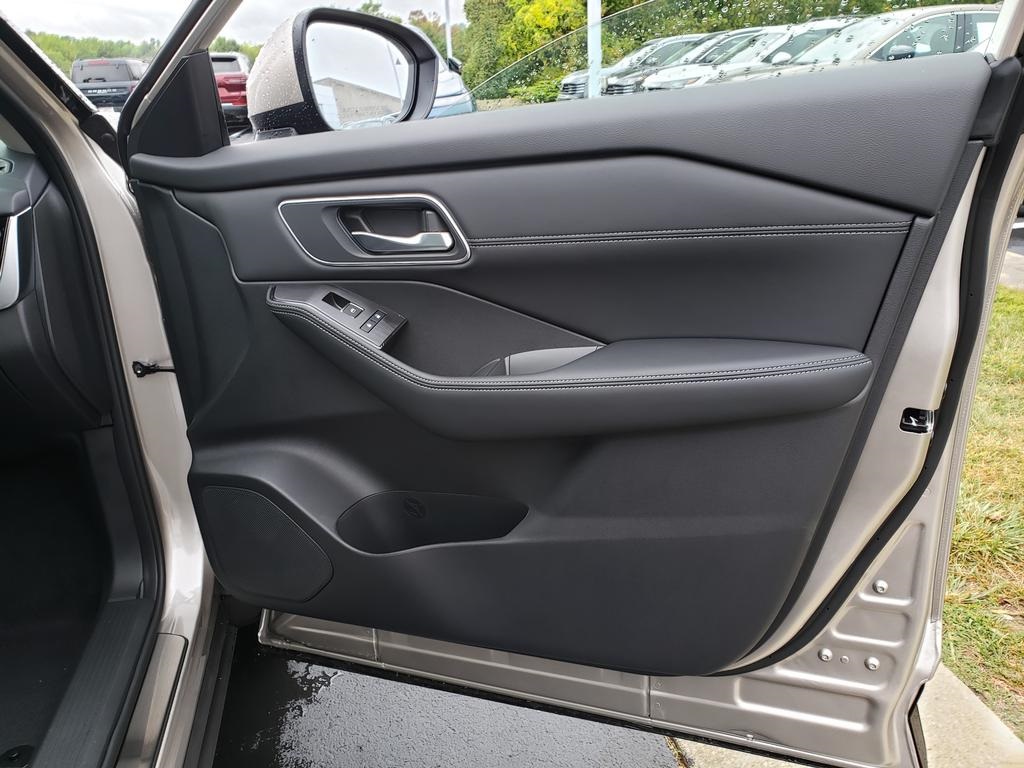 new 2026 Nissan Rogue car, priced at $39,084