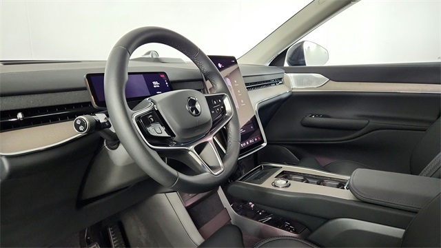 used 2025 Volvo EX90 car, priced at $89,997