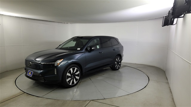 used 2025 Volvo EX90 car, priced at $89,997