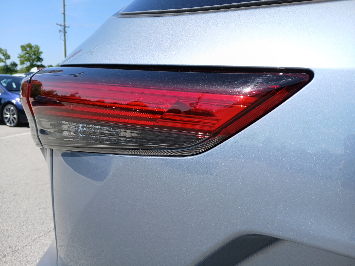 used 2022 Toyota Highlander car, priced at $45,948