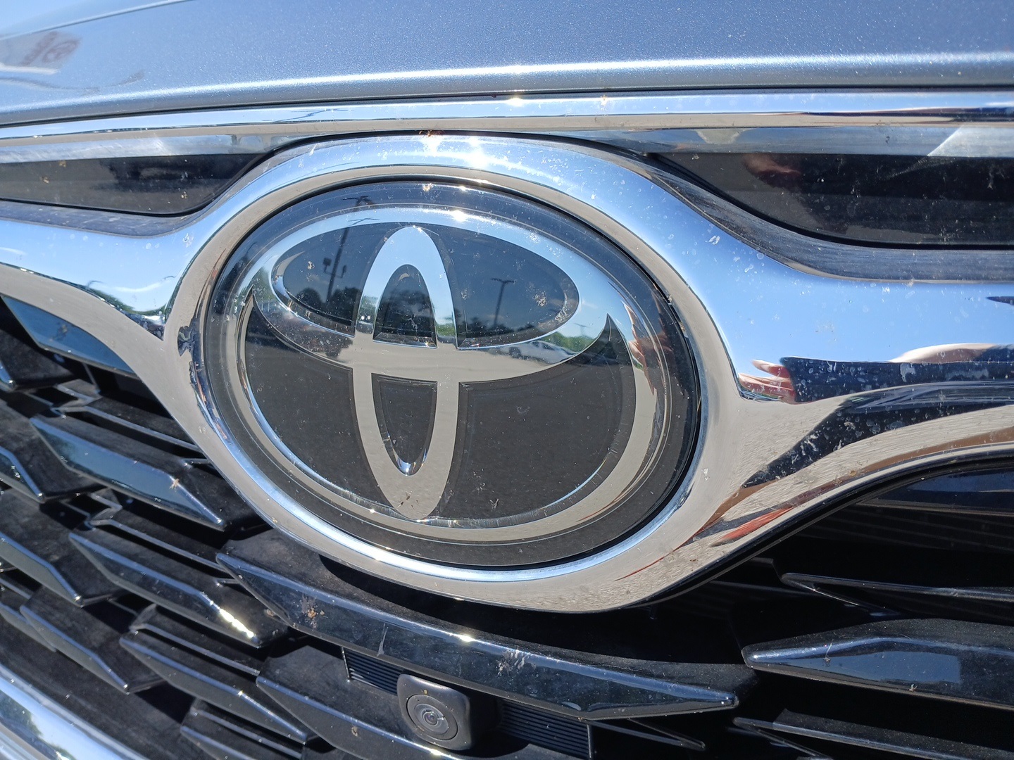 used 2022 Toyota Highlander car, priced at $45,948