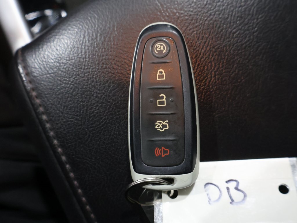 used 2013 Ford Edge car, priced at $9,500