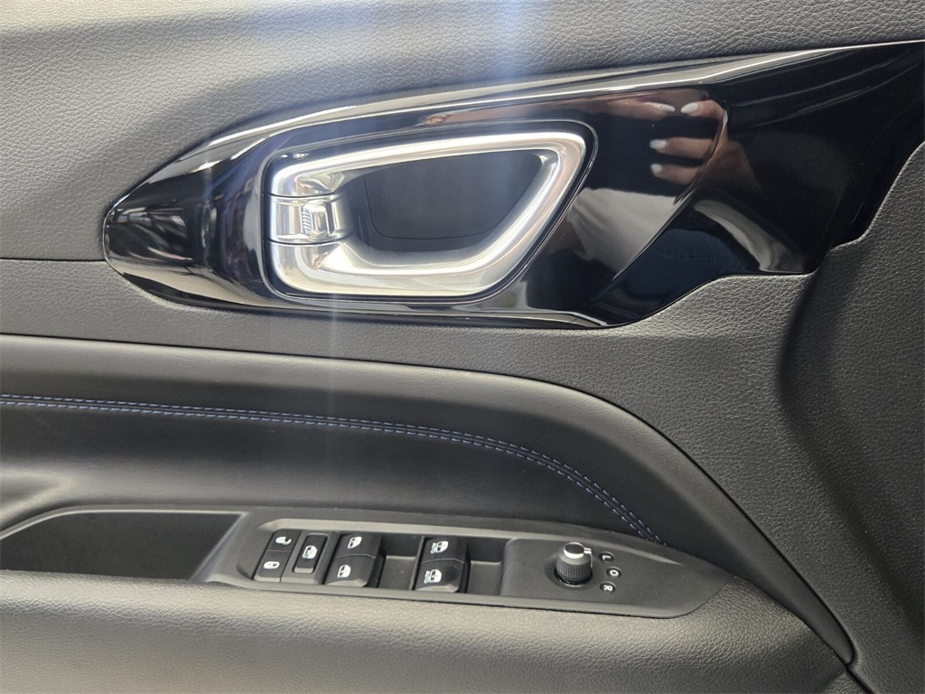 new 2025 Jeep Compass car, priced at $29,510