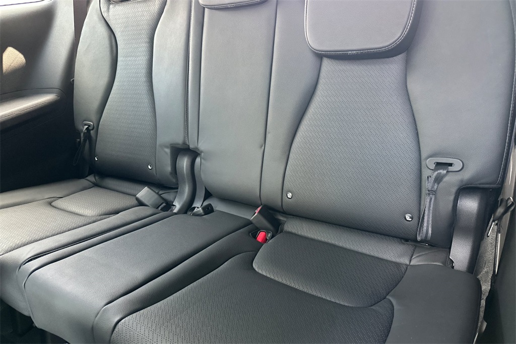 new 2026 Kia Carnival car, priced at $52,815