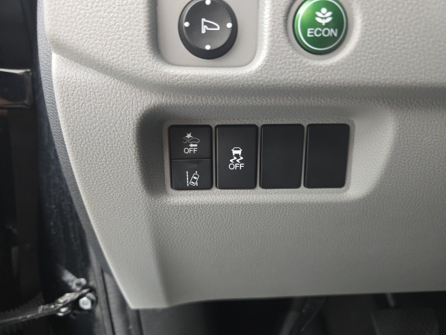 used 2020 Honda Pilot car, priced at $26,254