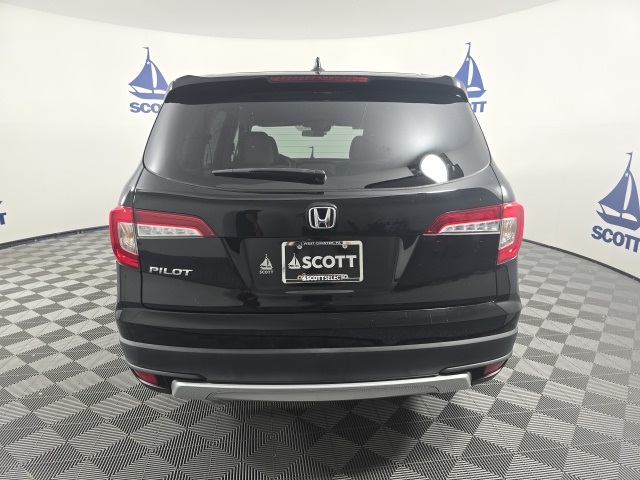 used 2020 Honda Pilot car, priced at $26,254