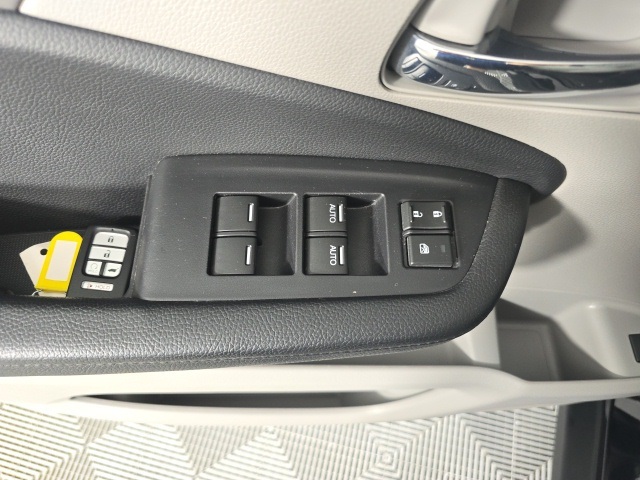 used 2020 Honda Pilot car, priced at $26,254