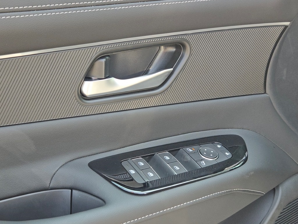 new 2025 Nissan Murano car, priced at $44,165