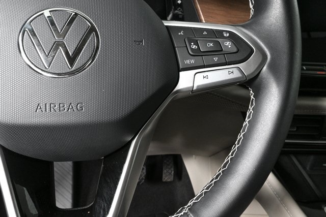used 2024 Volkswagen Atlas car, priced at $33,682