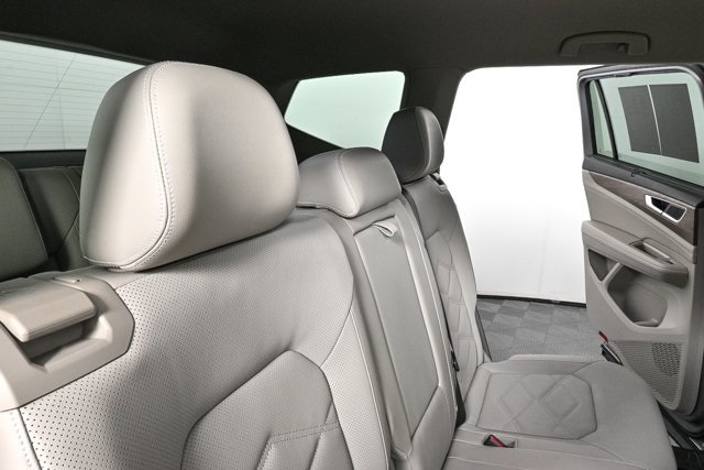 used 2024 Volkswagen Atlas car, priced at $33,682
