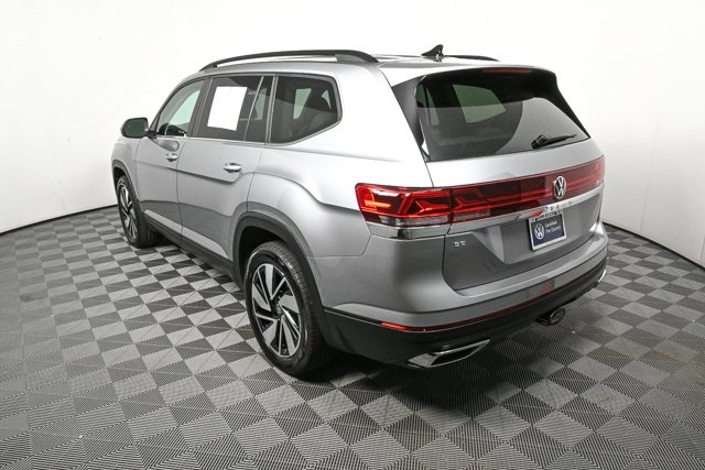 used 2024 Volkswagen Atlas car, priced at $33,682