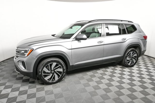 used 2024 Volkswagen Atlas car, priced at $33,682