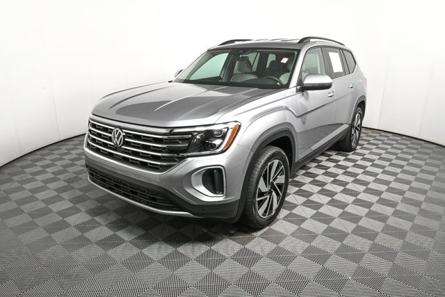 used 2024 Volkswagen Atlas car, priced at $33,682
