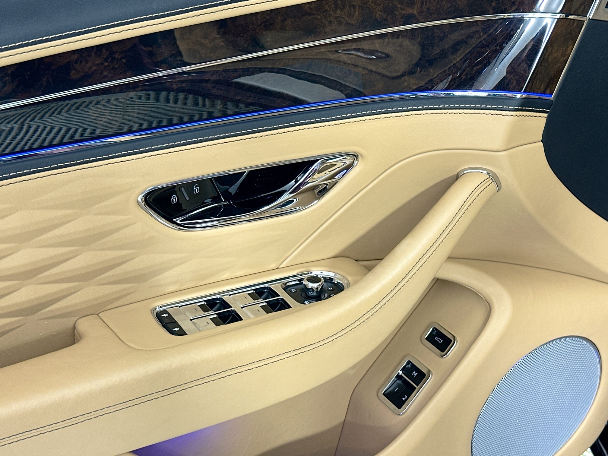 used 2022 Bentley Flying Spur car, priced at $179,998