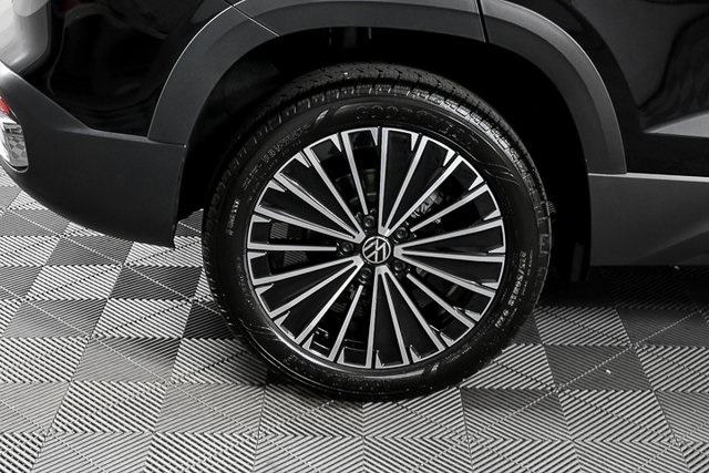 new 2025 Volkswagen Taos car, priced at $29,607
