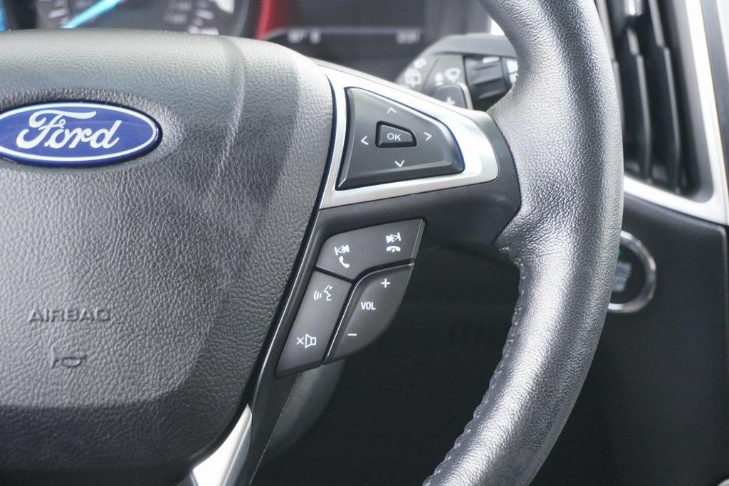 used 2020 Ford Edge car, priced at $17,900