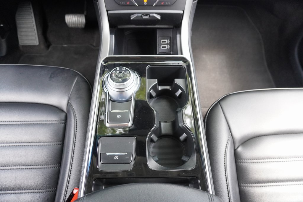 used 2020 Ford Edge car, priced at $17,900