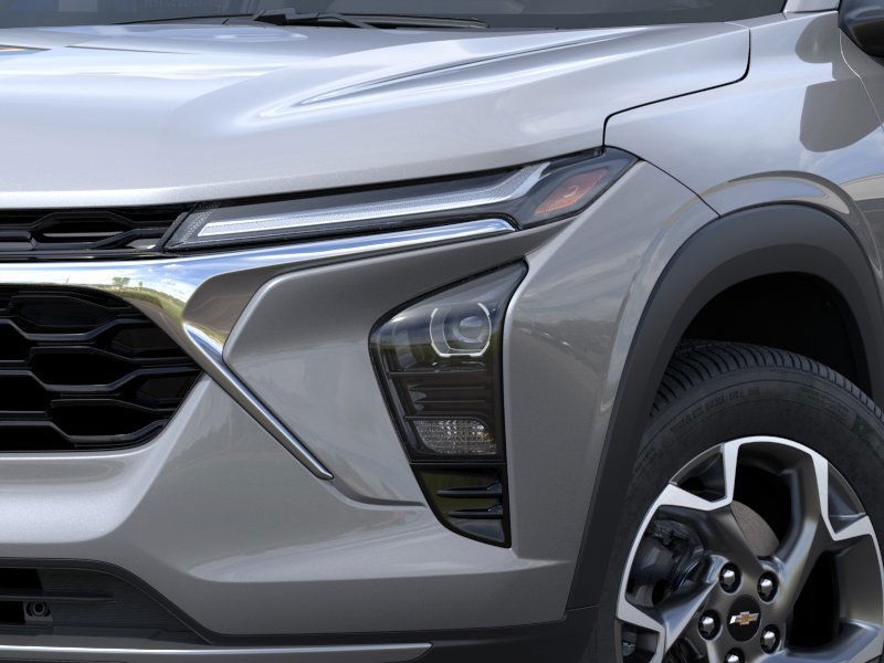 new 2025 Chevrolet Trax car, priced at $27,155