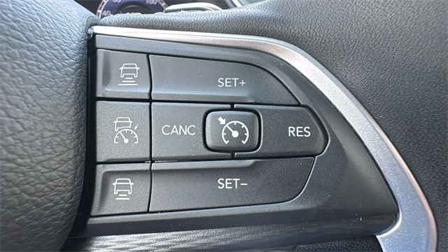 new 2025 Jeep Grand Cherokee L car, priced at $44,565
