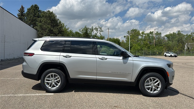 new 2025 Jeep Grand Cherokee L car, priced at $44,565